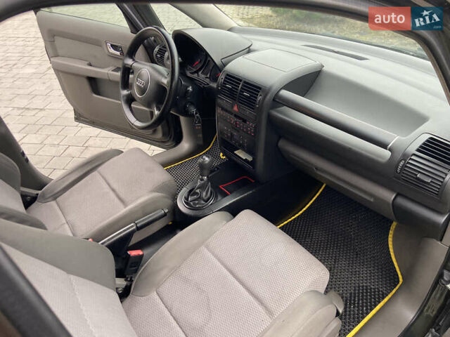 Зеленый Ауди А2, объемом двигателя 1.4 л и пробегом 350 тыс. км за 4100 $, фото 9 на Automoto.ua