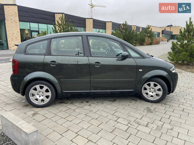 Зеленый Ауди А2, объемом двигателя 1.4 л и пробегом 350 тыс. км за 4100 $, фото 4 на Automoto.ua