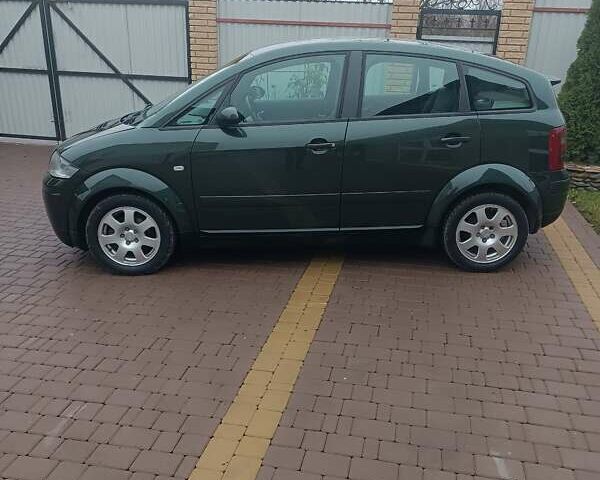 Зеленый Ауди А2, объемом двигателя 1.4 л и пробегом 353 тыс. км за 3700 $, фото 3 на Automoto.ua