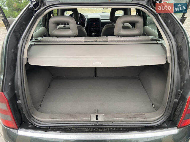 Зеленый Ауди А2, объемом двигателя 1.4 л и пробегом 350 тыс. км за 4100 $, фото 14 на Automoto.ua