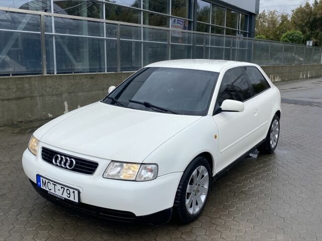 Білий Ауді А3, об'ємом двигуна 1.8 л та пробігом 320 тис. км за 2200 $, фото 11 на Automoto.ua