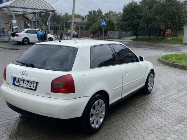 Білий Ауді А3, об'ємом двигуна 1.8 л та пробігом 320 тис. км за 2200 $, фото 8 на Automoto.ua