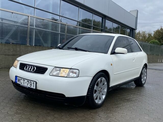 Білий Ауді А3, об'ємом двигуна 1.8 л та пробігом 300 тис. км за 2200 $, фото 1 на Automoto.ua