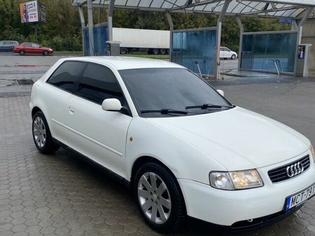 Білий Ауді А3, об'ємом двигуна 1.8 л та пробігом 320 тис. км за 2200 $, фото 9 на Automoto.ua