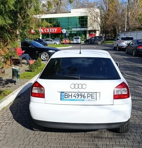 Білий Ауді А3, об'ємом двигуна 1.9 л та пробігом 255 тис. км за 4000 $, фото 3 на Automoto.ua