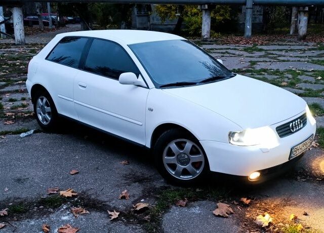 Білий Ауді А3, об'ємом двигуна 1.9 л та пробігом 255 тис. км за 4000 $, фото 13 на Automoto.ua