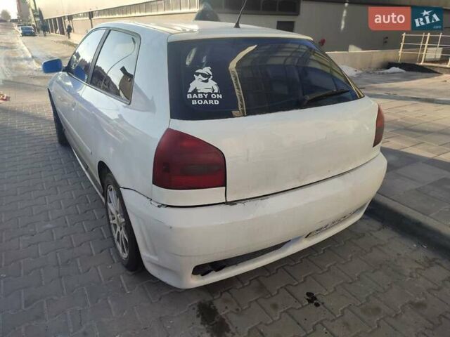 Белый Ауди А3, объемом двигателя 1.8 л и пробегом 384 тыс. км за 4350 $, фото 5 на Automoto.ua