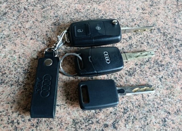 Білий Ауді А3, об'ємом двигуна 1.9 л та пробігом 255 тис. км за 4000 $, фото 9 на Automoto.ua