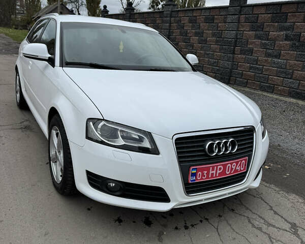Ауді А3 2008 у Рівному на Automoto.ua Білий Ауді А3, об'ємом двигуна 1.8 л та пробігом 241 тис. км за 8300 $, фото 1 на Automoto.ua