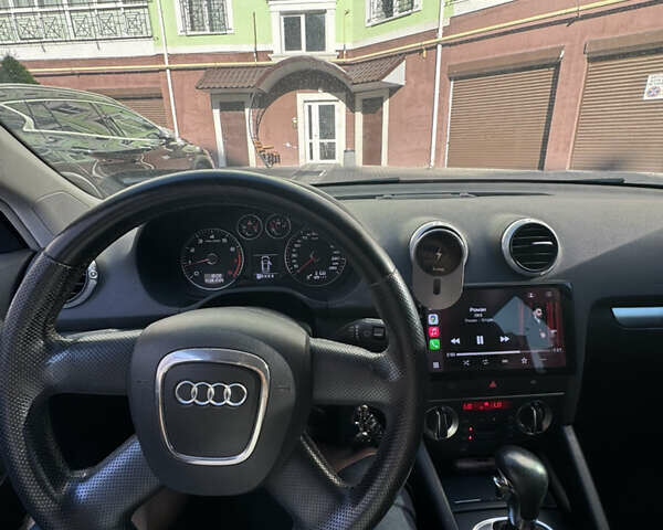 Белый Ауди А3, объемом двигателя 1.6 л и пробегом 126 тыс. км за 8800 $, фото 13 на Automoto.ua