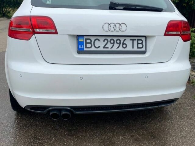 Белый Ауди А3, объемом двигателя 1.8 л и пробегом 186 тыс. км за 7999 $, фото 1 на Automoto.ua