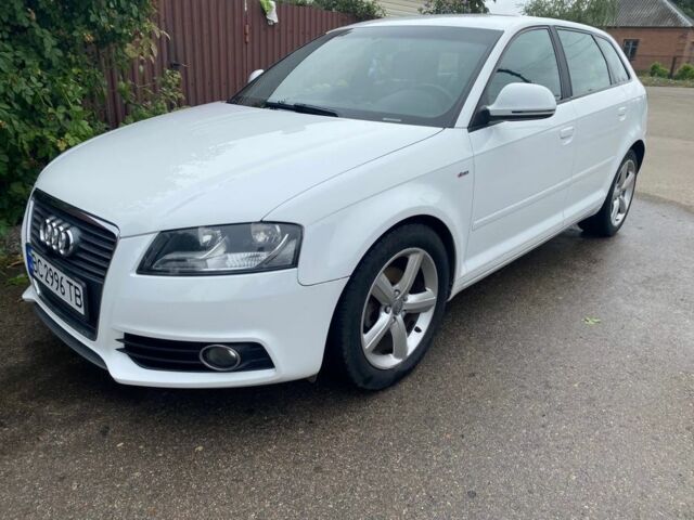 Белый Ауди А3, объемом двигателя 1.8 л и пробегом 186 тыс. км за 7999 $, фото 2 на Automoto.ua