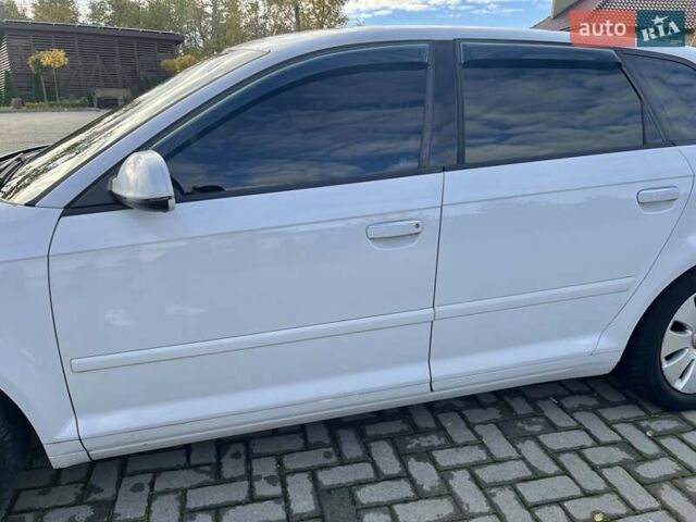 Ауди А3 2012 в Золочев на Automoto.ua Белый Ауди А3, объемом двигателя 1.39 л и пробегом 270 тыс. км за 7999 $, фото 32 на Automoto.ua