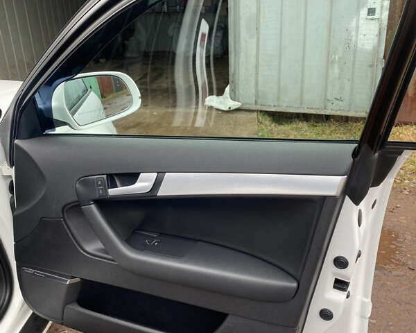 Білий Ауді А3, об'ємом двигуна 1.98 л та пробігом 217 тис. км за 12000 $, фото 16 на Automoto.ua