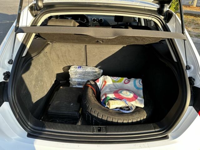 Белый Ауди А3, объемом двигателя 1.2 л и пробегом 160 тыс. км за 8400 $, фото 9 на Automoto.ua