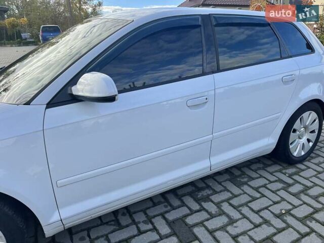 Ауди А3 2012 в Золочев на Automoto.ua Белый Ауди А3, объемом двигателя 1.39 л и пробегом 270 тыс. км за 7999 $, фото 44 на Automoto.ua