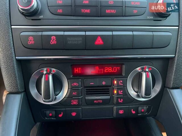 Білий Ауді А3, об'ємом двигуна 1.39 л та пробігом 165 тис. км за 9999 $, фото 19 на Automoto.ua