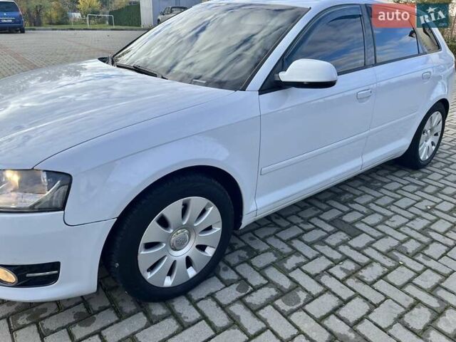 Ауди А3 2012 в Золочев на Automoto.ua Белый Ауди А3, объемом двигателя 1.39 л и пробегом 270 тыс. км за 7999 $, фото 31 на Automoto.ua