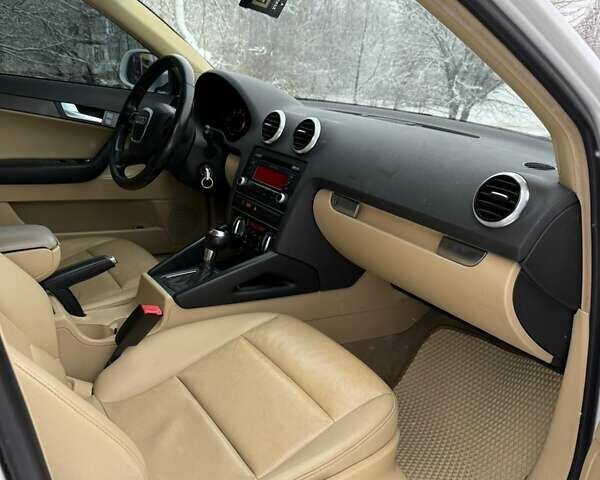 Белый Ауди А3, объемом двигателя 2 л и пробегом 234 тыс. км за 10500 $, фото 14 на Automoto.ua