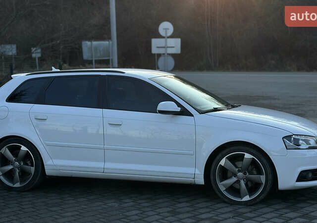 Белый Ауди А3, объемом двигателя 2 л и пробегом 161 тыс. км за 10900 $, фото 9 на Automoto.ua