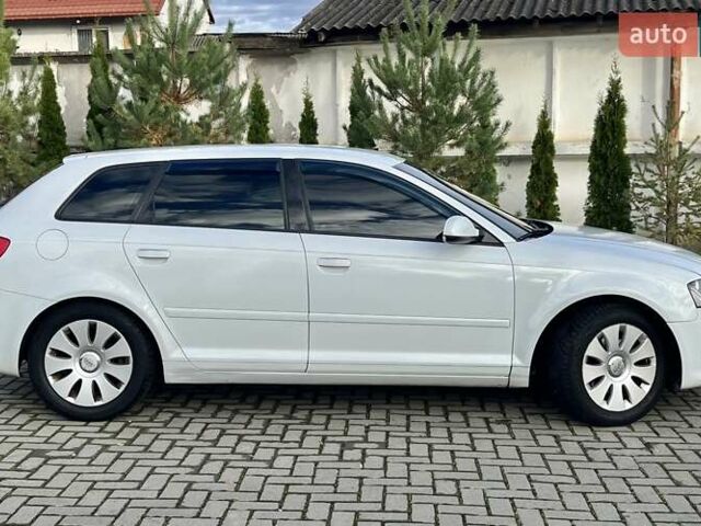 Ауди А3 2012 в Золочев на Automoto.ua Белый Ауди А3, объемом двигателя 1.39 л и пробегом 270 тыс. км за 7999 $, фото 7 на Automoto.ua