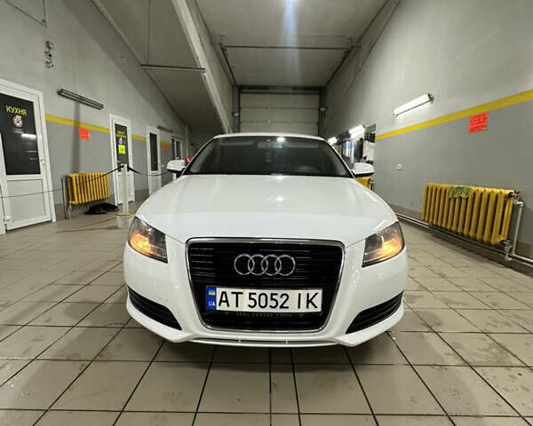 Білий Ауді А3, об'ємом двигуна 1.2 л та пробігом 145 тис. км за 8500 $, фото 14 на Automoto.ua