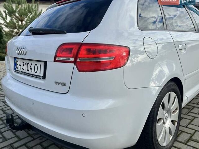 Ауди А3 2012 в Золочев на Automoto.ua Белый Ауди А3, объемом двигателя 1.39 л и пробегом 270 тыс. км за 7999 $, фото 25 на Automoto.ua