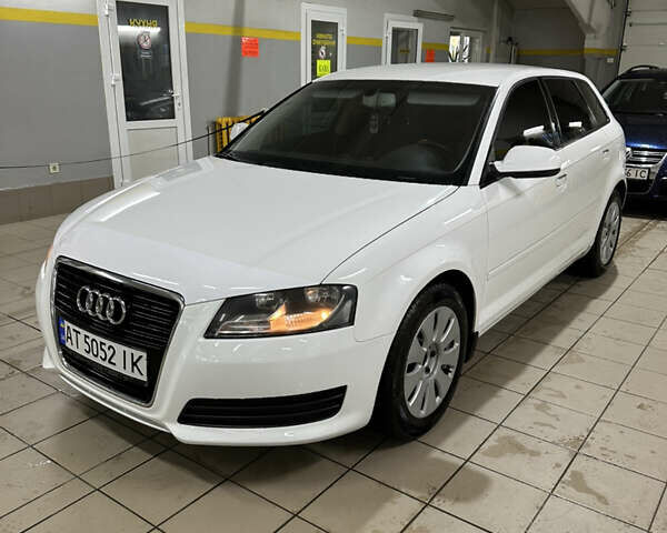 Білий Ауді А3, об'ємом двигуна 1.2 л та пробігом 145 тис. км за 8500 $, фото 30 на Automoto.ua
