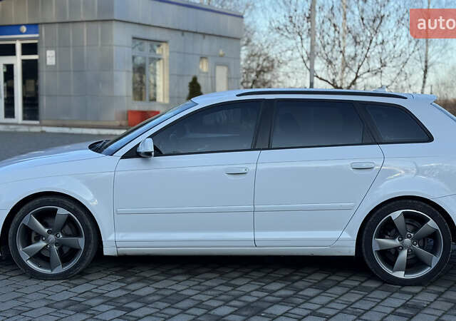 Белый Ауди А3, объемом двигателя 2 л и пробегом 161 тыс. км за 10900 $, фото 5 на Automoto.ua