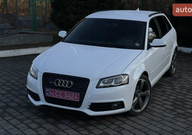 Белый Ауди А3, объемом двигателя 2 л и пробегом 161 тыс. км за 10900 $, фото 4 на Automoto.ua