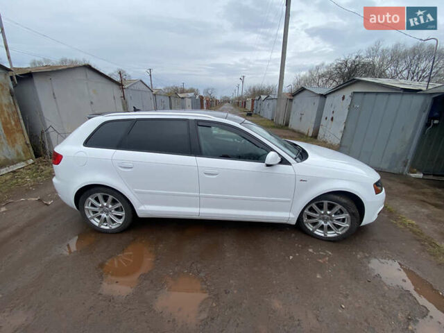 Білий Ауді А3, об'ємом двигуна 1.98 л та пробігом 217 тис. км за 12000 $, фото 1 на Automoto.ua