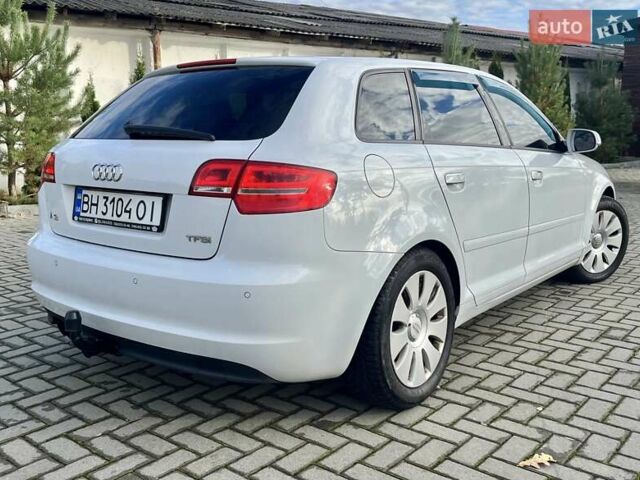 Ауди А3 2012 в Золочев на Automoto.ua Белый Ауди А3, объемом двигателя 1.39 л и пробегом 270 тыс. км за 7999 $, фото 21 на Automoto.ua