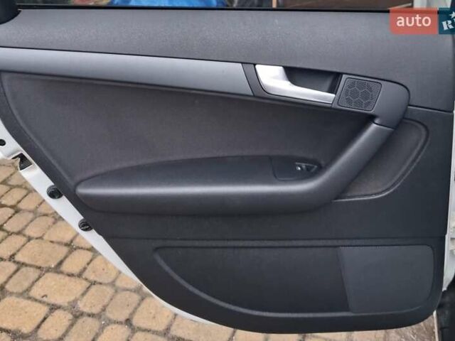 Белый Ауди А3, объемом двигателя 1.97 л и пробегом 173 тыс. км за 12800 $, фото 10 на Automoto.ua