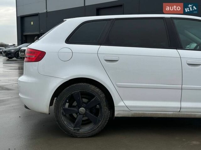 Білий Ауді А3, об'ємом двигуна 2 л та пробігом 173 тис. км за 13190 $, фото 5 на Automoto.ua