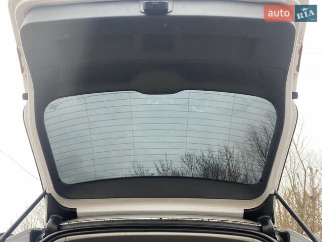 Білий Ауді А3, об'ємом двигуна 1.98 л та пробігом 217 тис. км за 12000 $, фото 18 на Automoto.ua