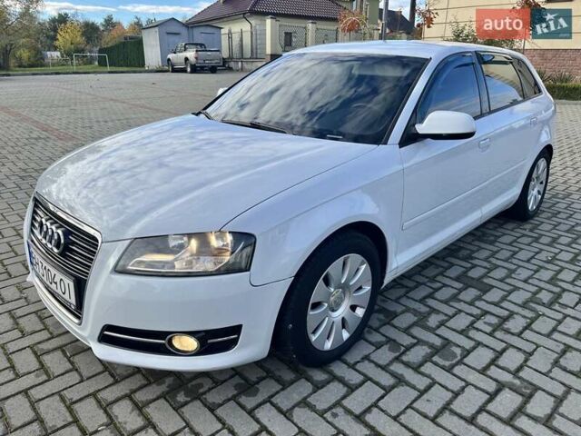 Ауди А3 2012 в Золочев на Automoto.ua Белый Ауди А3, объемом двигателя 1.39 л и пробегом 270 тыс. км за 7999 $, фото 43 на Automoto.ua