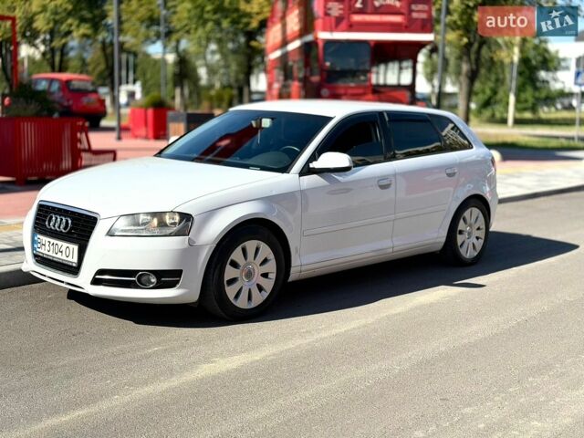 Білий Ауді А3, об'ємом двигуна 1.39 л та пробігом 270 тис. км за 8890 $, фото 2 на Automoto.ua