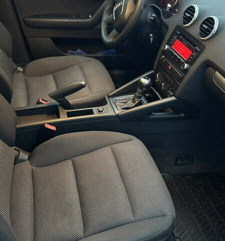 Білий Ауді А3, об'ємом двигуна 1.2 л та пробігом 140 тис. км за 9500 $, фото 20 на Automoto.ua