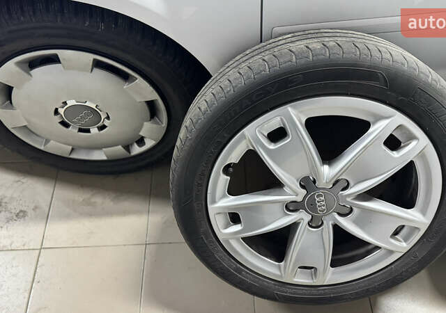 Білий Ауді А3, об'ємом двигуна 1.2 л та пробігом 140 тис. км за 9500 $, фото 25 на Automoto.ua