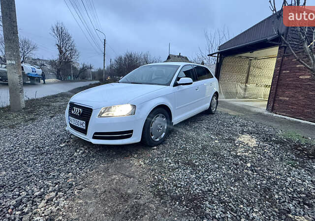 Білий Ауді А3, об'ємом двигуна 1.2 л та пробігом 140 тис. км за 9500 $, фото 1 на Automoto.ua