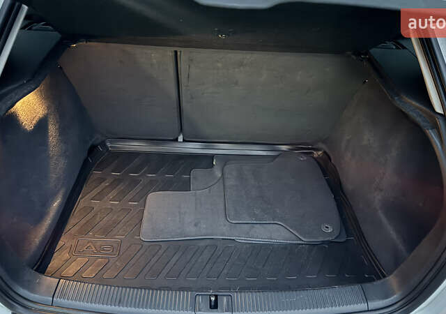 Білий Ауді А3, об'ємом двигуна 1.2 л та пробігом 140 тис. км за 9500 $, фото 27 на Automoto.ua