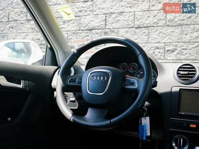 Білий Ауді А3, об'ємом двигуна 1.98 л та пробігом 111 тис. км за 1500 $, фото 21 на Automoto.ua