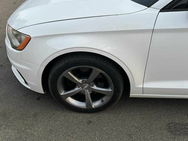 Белый Ауди А3, объемом двигателя 2 л и пробегом 205 тыс. км за 12700 $, фото 6 на Automoto.ua