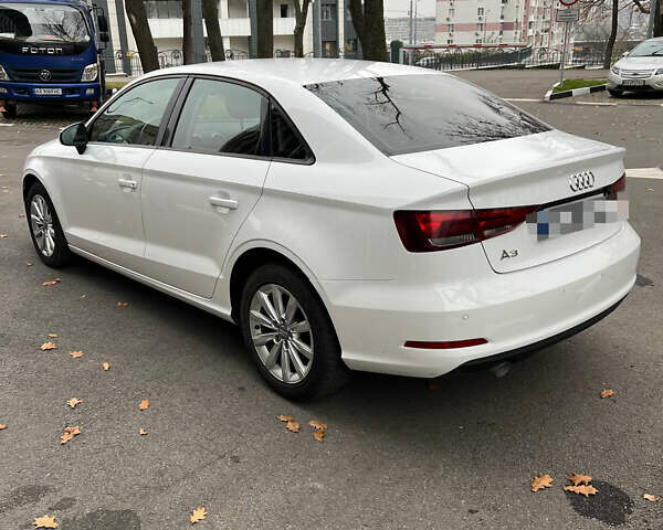 Белый Ауди А3, объемом двигателя 1.6 л и пробегом 182 тыс. км за 14500 $, фото 4 на Automoto.ua