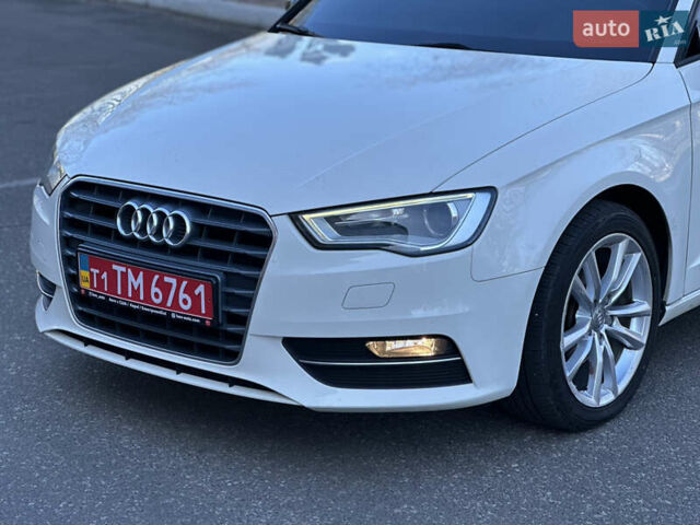 Белый Ауди А3, объемом двигателя 1.6 л и пробегом 185 тыс. км за 12000 $, фото 5 на Automoto.ua