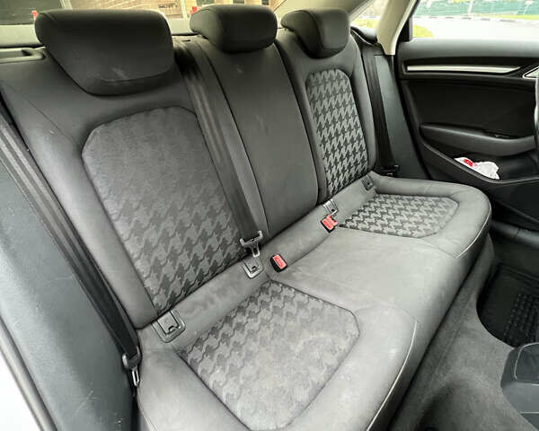 Белый Ауди А3, объемом двигателя 1.6 л и пробегом 182 тыс. км за 14500 $, фото 19 на Automoto.ua