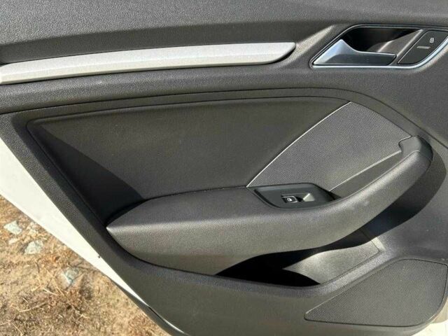 Белый Ауди А3, объемом двигателя 2 л и пробегом 205 тыс. км за 12700 $, фото 11 на Automoto.ua