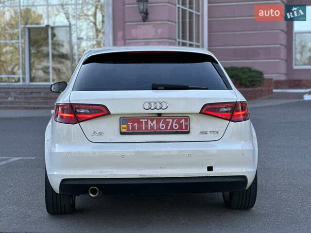 Белый Ауди А3, объемом двигателя 1.6 л и пробегом 185 тыс. км за 12000 $, фото 14 на Automoto.ua