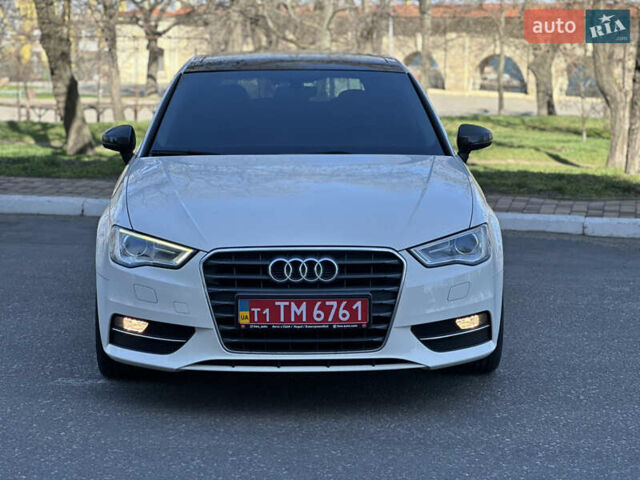 Белый Ауди А3, объемом двигателя 1.6 л и пробегом 185 тыс. км за 12000 $, фото 3 на Automoto.ua