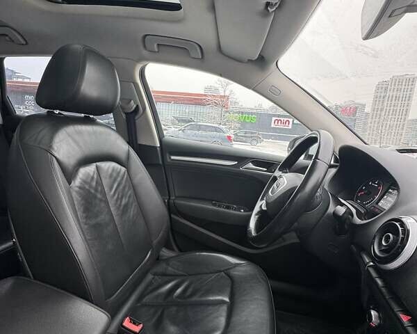 Белый Ауди А3, объемом двигателя 1.6 л и пробегом 159 тыс. км за 13500 $, фото 13 на Automoto.ua